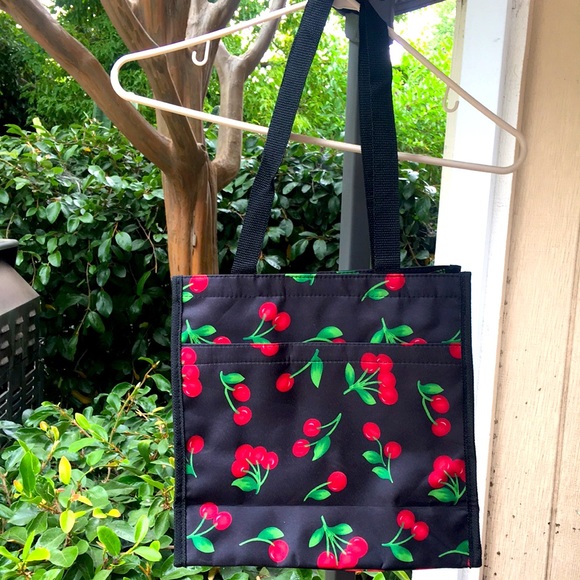 🍒NWOT ‘CHERRY’ SHOULDER BAG (Water Resistant) - Picture 3 of 10